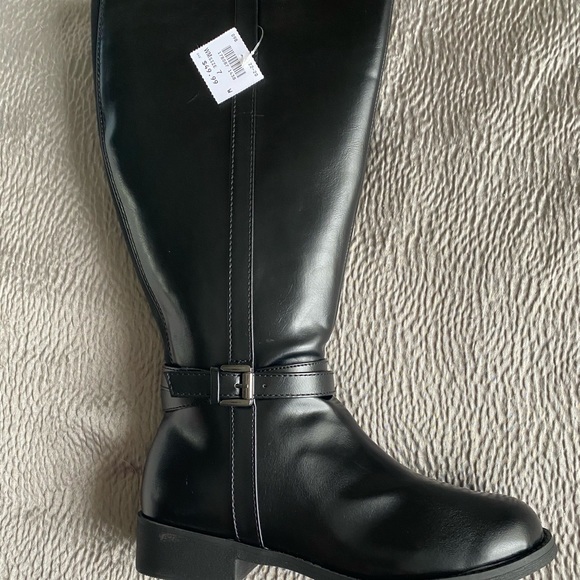 American Eagle Outfitters Shoes - American Eagle boots